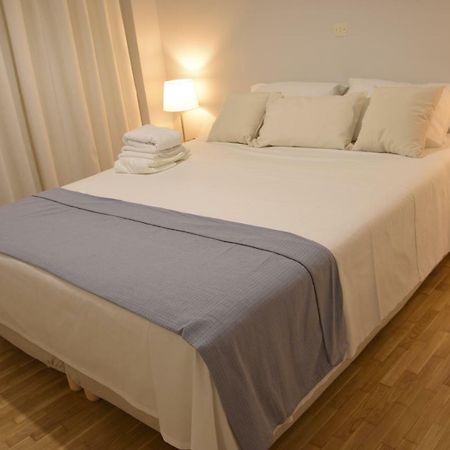 Elegant Coral Apartment Афіни Екстер'єр фото