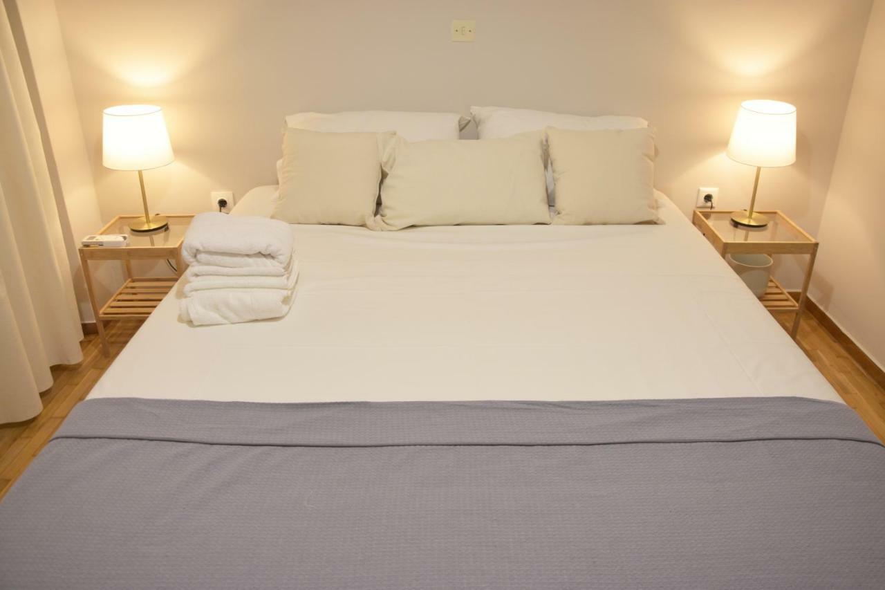 Elegant Coral Apartment Афіни Екстер'єр фото
